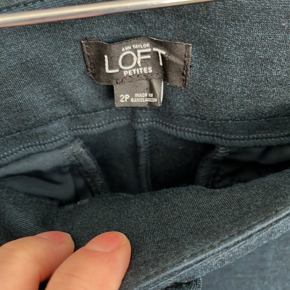 Pleated dress pants - Picture 2 of 4